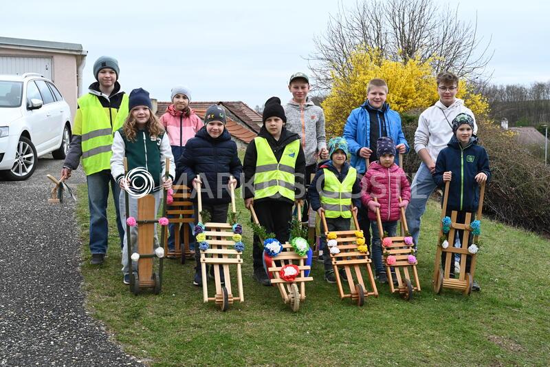 Osterbrauchtum Ratschen