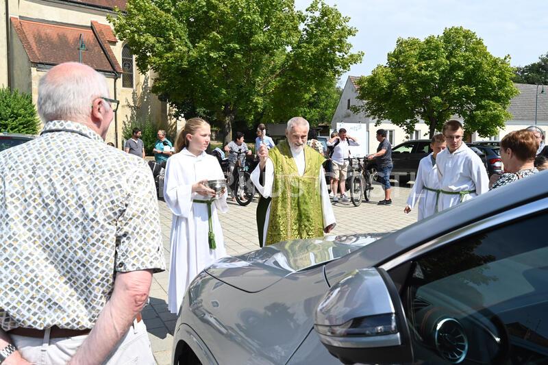 Fahrzeugsegnung in Wenzersdorf