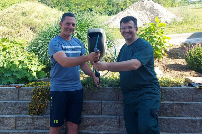 2023-06-03_Wasserinstallation_Garten (6)