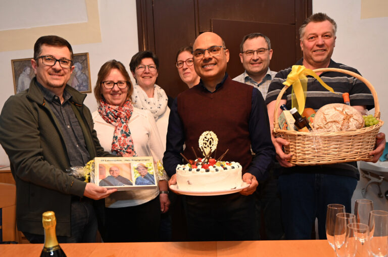 2024-04-02_Gratulanten_Jubilar