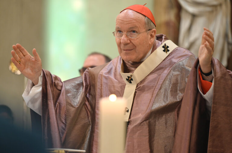 Kardinal_Christoph_Schoenborn-ID42000