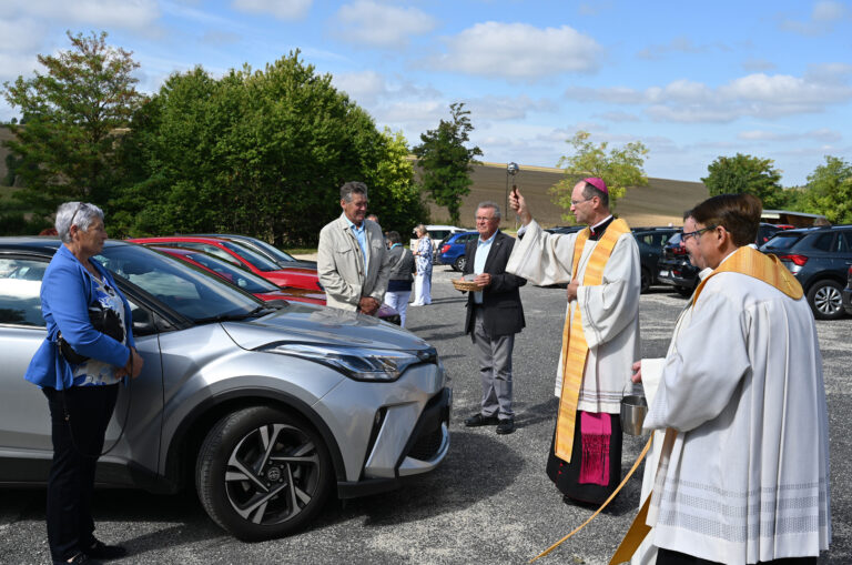 2025-09-07_Wallfahrtstage_Oberleis-Autosegnung