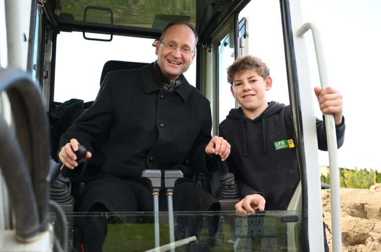 2025-10-24_Projekt101