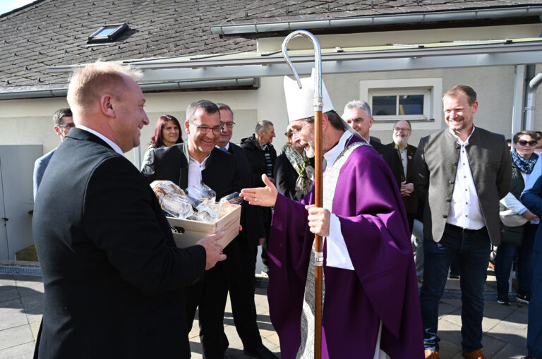 2026-03-01_Erzbischof_Kirchberg-Wechsel_Blog