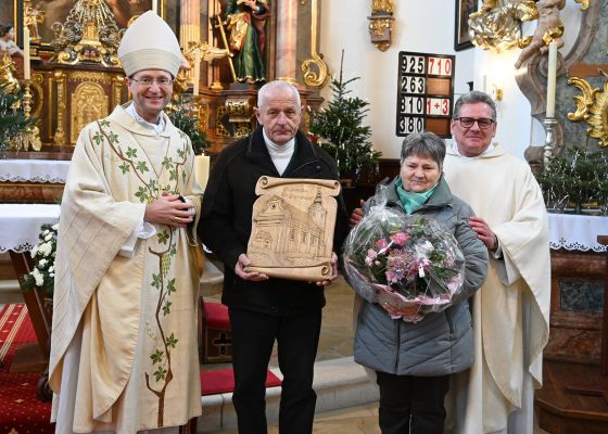 Weihbischof Turnovszky ehrte verdiente Persönlichkeit
