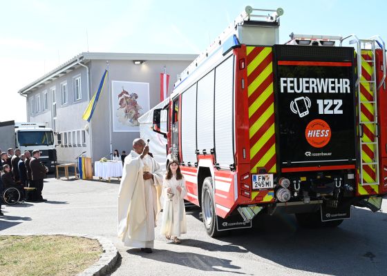 Segnung Feuerwehrauto